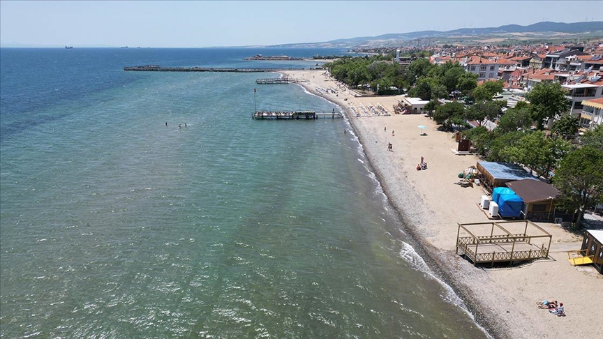 Şarköy 18 yıldır mavi bayraklı plajlarıyla tatilcileri ağırlıyor