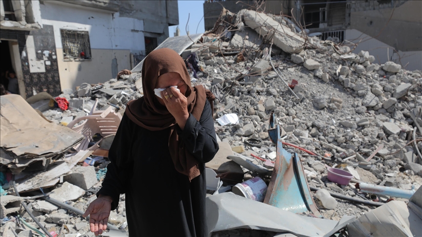 مقتل طفلين وامرأة بقصف طائرة حربية إسرائيلية منزلا بمدينة غزة