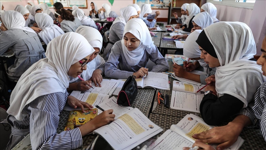 غزة.. الحرب الإسرائيلية تحرم 39 ألف طالب من اختبارات الثانوية العامة