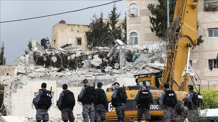 الضفة.. الجيش الإسرائيلي يهدم 5 منازل في أريحا