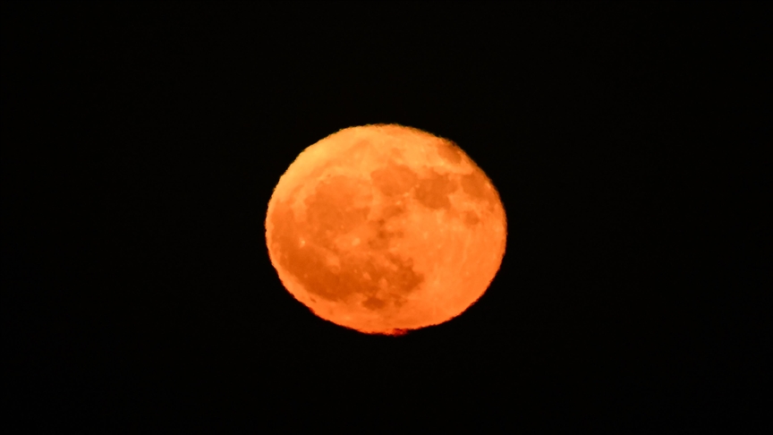 Strawberry moon: Lunarni događaj iznad zaljeva San Francisco u Kaliforniji