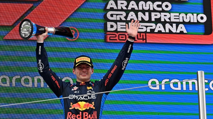 Red Bull's Max Verstappen beats McLaren's Lando Norris to win F1 ...