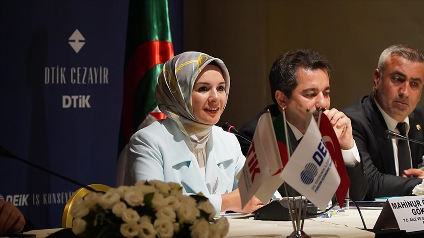 "La présence d'hommes d'affaires turcs en Algérie revêt une importance économique et stratégique pour les deux pays"