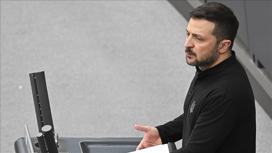 Zelenskyy replaces Ukraine military's joint forces commander Zelenskyy replaces Ukraine military's joint forces commander