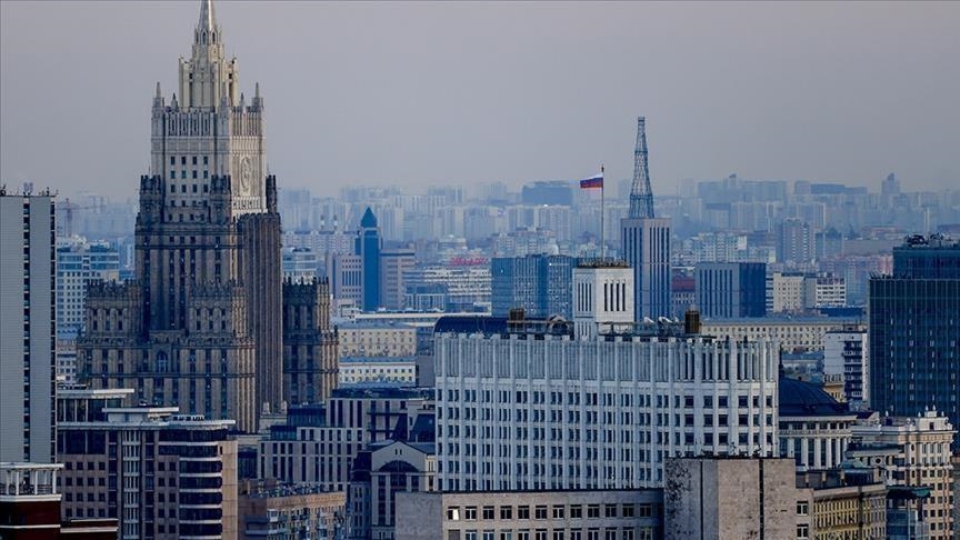 الخارجية الروسية تستدعي سفيرة واشنطن عقب هجوم صاروخي على القرم