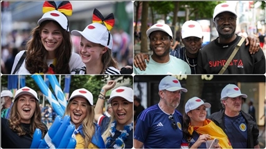 Aficionados al fútbol en Alemania reparten gorras en apoyo a Gaza antes de partidos de la EURO 2024