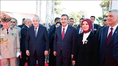 نائب أردوغان يشارك في افتتاح معرض الجزائر الدولي الـ55