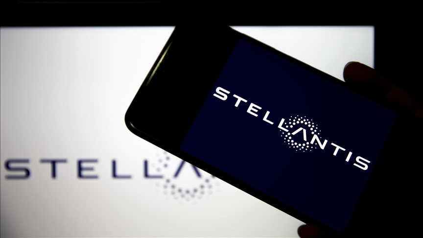 Stellantis, İngiltere hükümeti elektrikli araçlar için teşvik sağlamazsa ülkede üretimi durdurabilir
