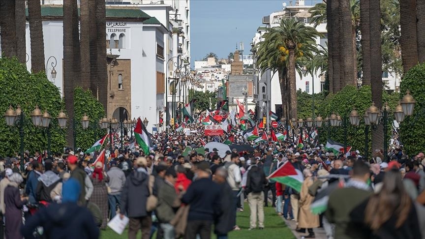 Hundreds of Moroccan students demand severing ties with Israeli universities