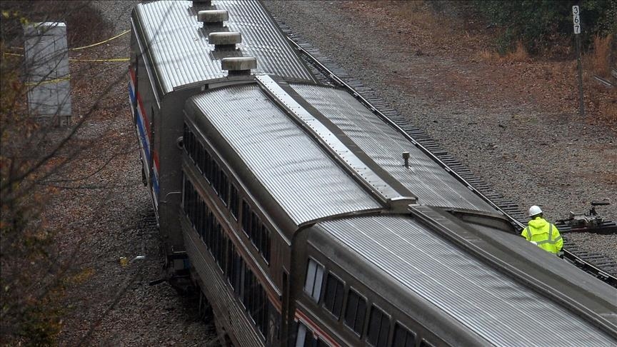 At least 70 injured when Russian passenger train derails