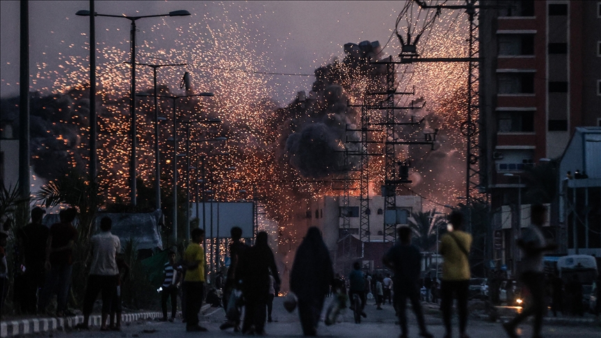 İsrail'in Gazze'nin kuzeyinde bir eve düzenlediği saldırıda 2 çocuk öldü