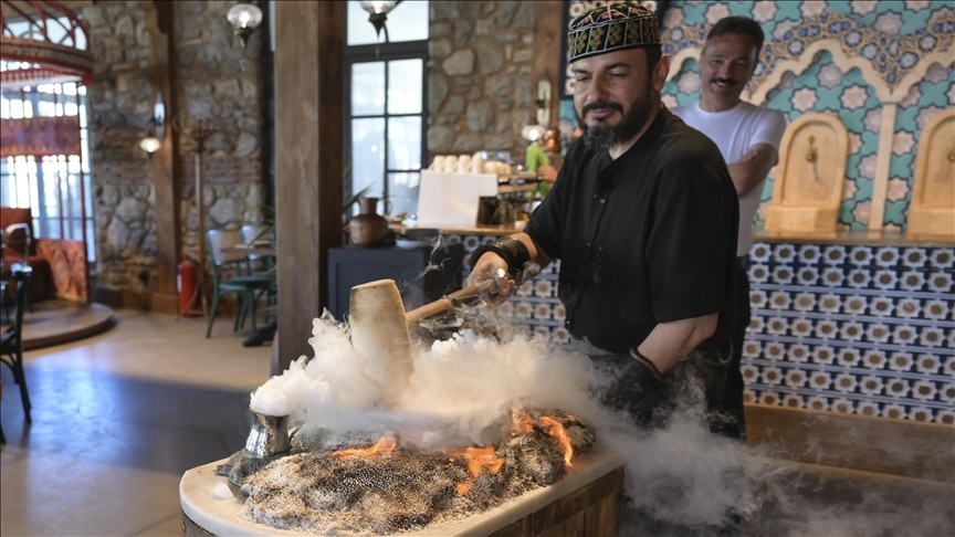 إسطنبول.. موقع تصوير مسلسلات عثمان وأرطغرل يستقطب زوار العالم