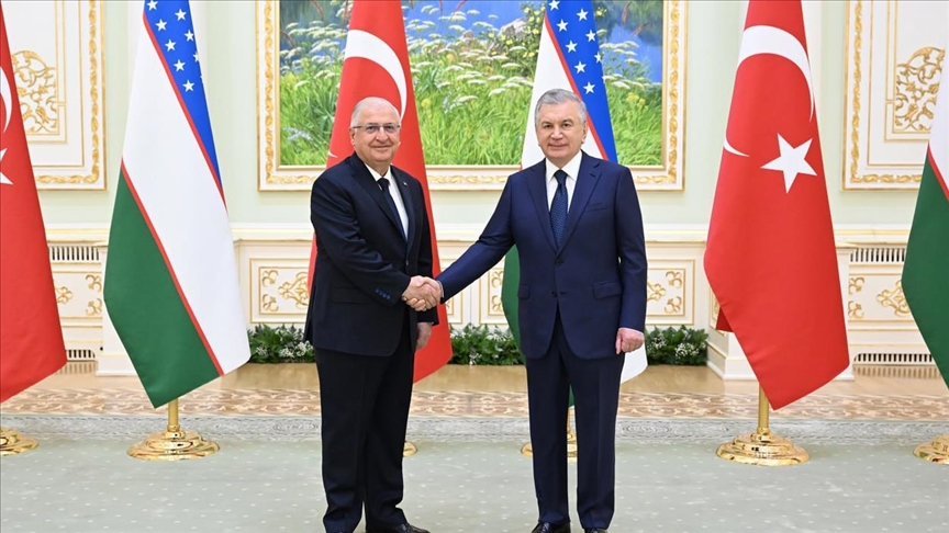 В Ташкенте обсуждены перспективы развития военно-технического сотрудничества между Турцией и Узбекистаном