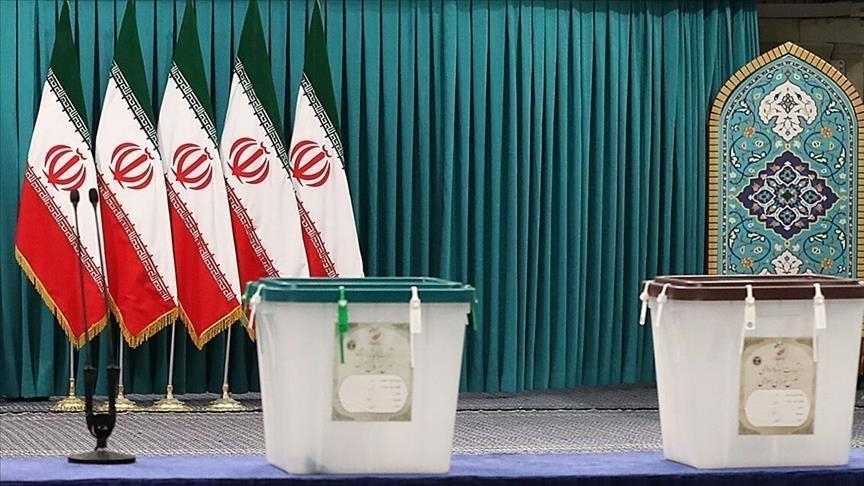 Les Iraniens élisent vendredi leur nouveau président 