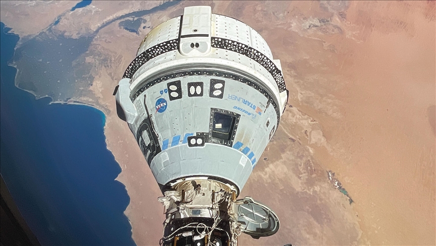 NASA awards SpaceX 3M to develop vehicle to bring International Space Station down safely NASA awards SpaceX 3M to develop vehicle to bring International Space Station down safely