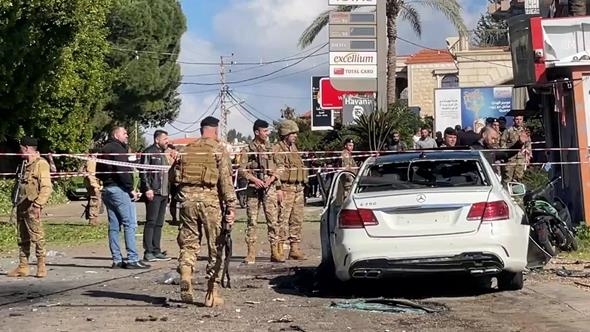 لبنان.. مقتل شخص بغارة إسرائيلية استهدفت دراجة نارية