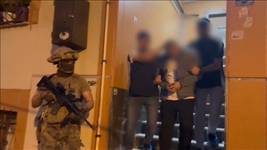 İstanbul'da terör örgütü DEAŞ operasyonunda 10 şüpheli yakalandı
