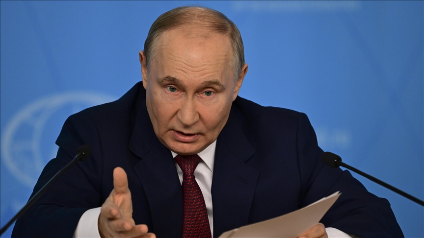 Putin: Rus ekonomisi yılın ilk yarısında yüzde 5 civarında büyüyecek