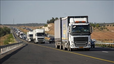 Jordan sends 50 humanitarian aid trucks to Gaza