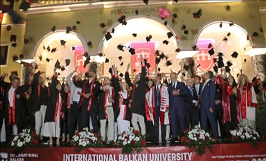 Доделени дипломите на дипломците на Меѓународниот балкански универзитет