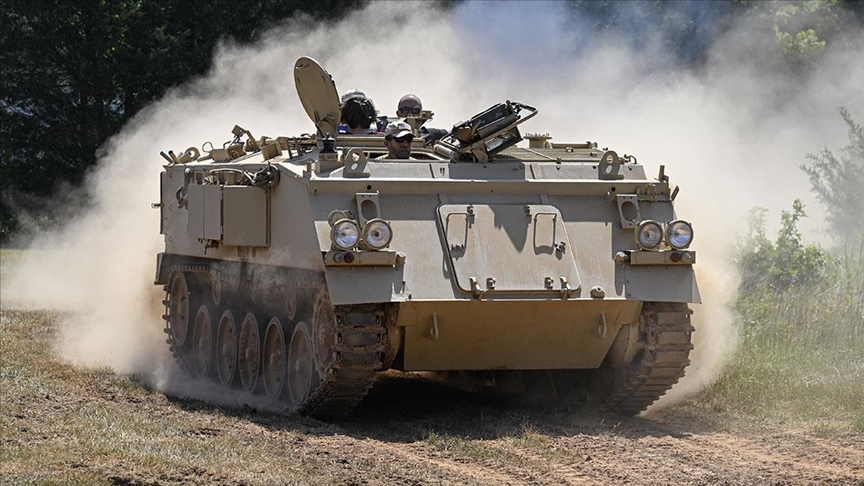США отправили первую партию танков и бронетехники на склад НАТО в Польше