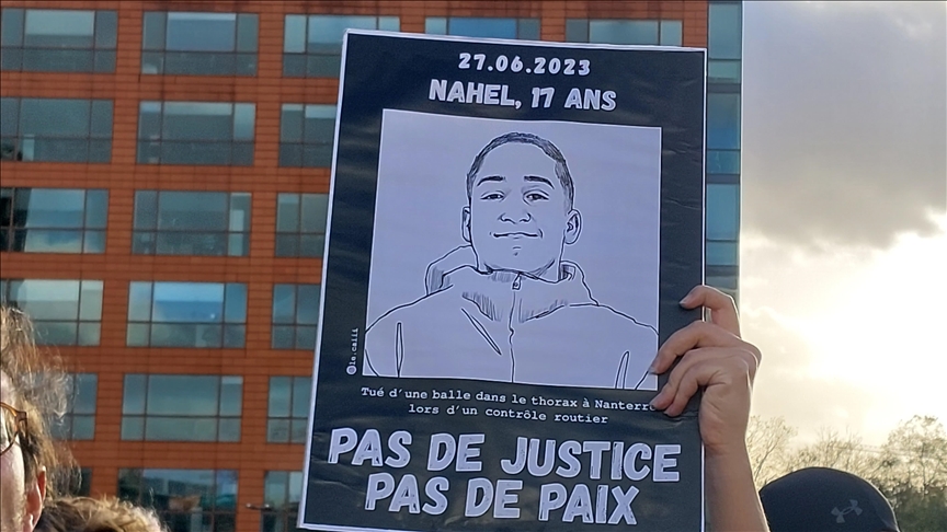 Une marche en hommage au jeune Nahel organisée à Nanterre 