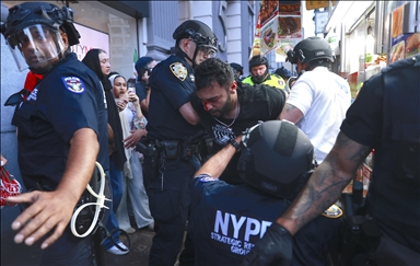 SAD: Sukobi policije sa propalestinskim demonstrantima u New Yorku