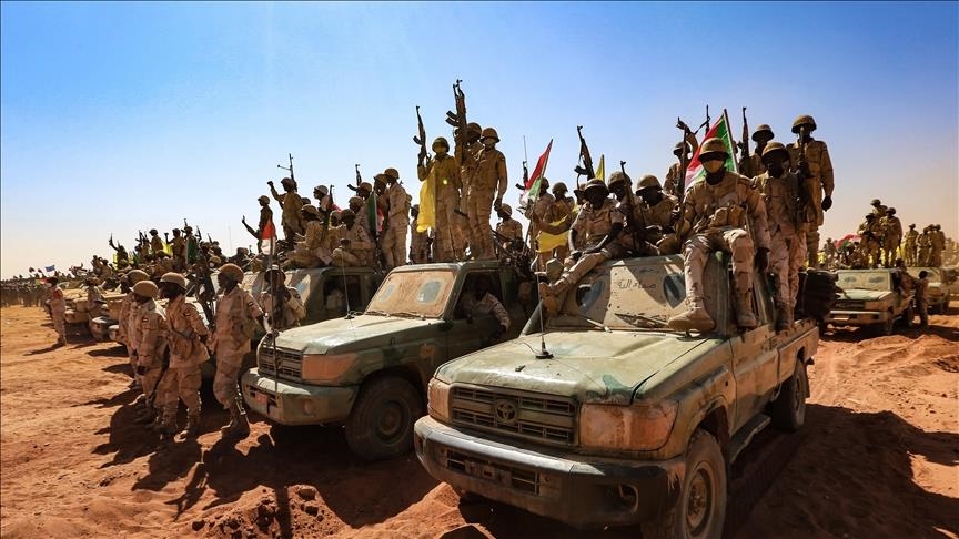 الجيش السوداني يعلن القتال في سنجة وسط البلاد وسط موجة نزوح
