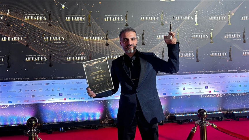 Турецкий фильм «Эфлатун» стал самым популярным фильмом на фестивале в Сочи
