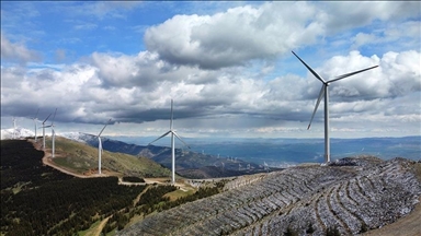Maroc : "Nous quadruplerons les investissements en matière d'énergies renouvelables"