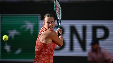 Wimbledon favorite Aryna Sabalenka withdraws from tennis major for shoulder injury