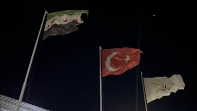 Suriye Geçici Hükümeti: Türk bayrağına yönelik eylemleri şiddetle reddediyoruz