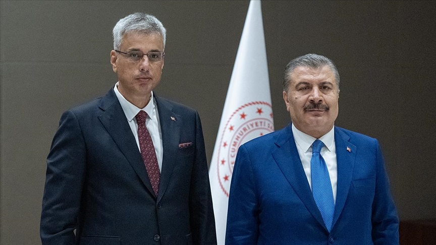 Sağlık Bakanı Memişoğlu, görevi Fahrettin Koca'dan devraldı