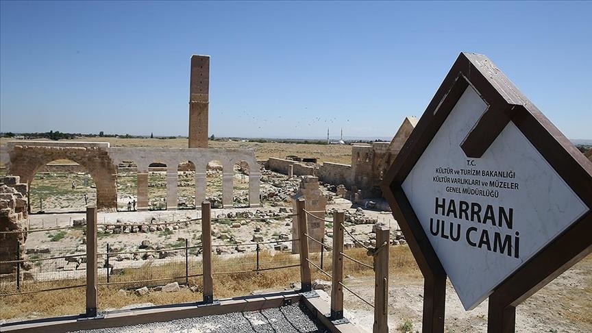 Archaeologists uncovering 5th-century church in southeastern Türkiye