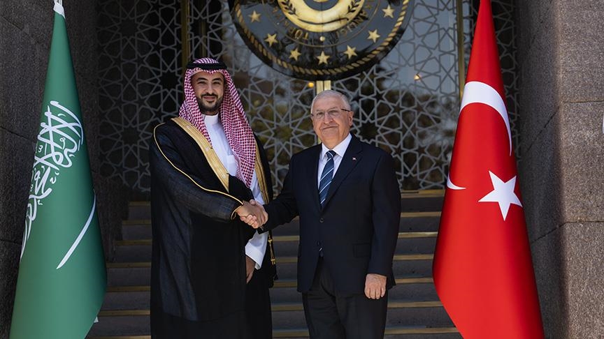 أنقرة.. وزير الدفاع التركي يستقبل نظيره السعودي