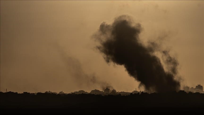 حمله هوایی اسرائیل به بازاری در غزه 10 کشته به جا گذاشت