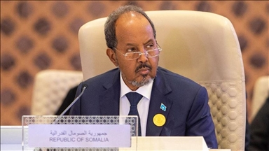 رئيس الصومال ينفي وجود حوار مع حركة "الشباب" ويرفض إجراءه