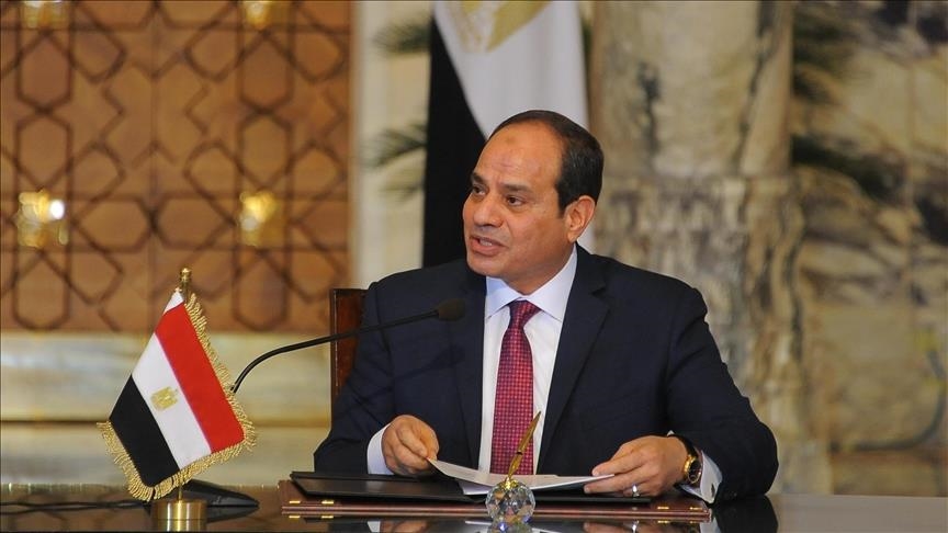 الرئيس المصري يعين رئيس أركان جديد للجيش