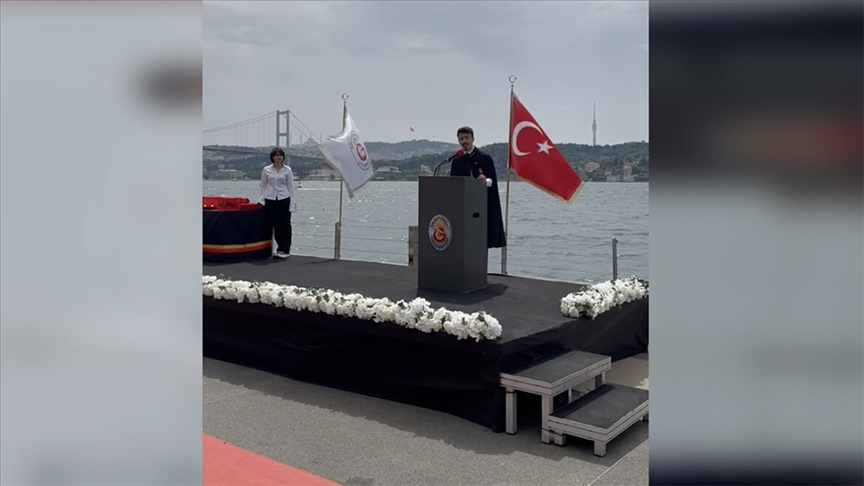 GSÜ Hukuk Fakültesini birincilikle bitiren Yacı, ödülünü Gazzeli öğrencilere adadı