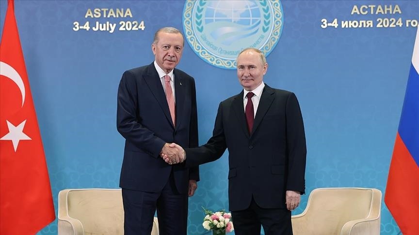 Türkiye's Erdogan, Russia's Putin discuss strategic projects and trade goals 