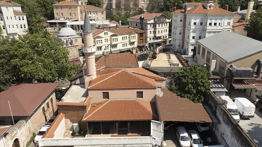 Bizans ve Osmanlı’dan izler taşıyan Lala Hayrettin Camisi yeniden ayağa kaldırıldı