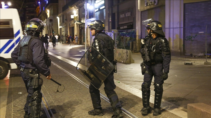 France/Législatives : 30 000 policiers et gendarmes mobilisés pour la soirée électorale du second tour, annonce Darmanin