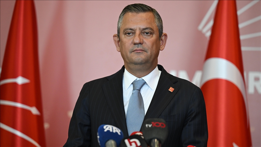 CHP Genel Başkanı Özel'den UEFA'nın milli futbolcu Merih Demiral hakkındaki disiplin soruşturmasına tepki