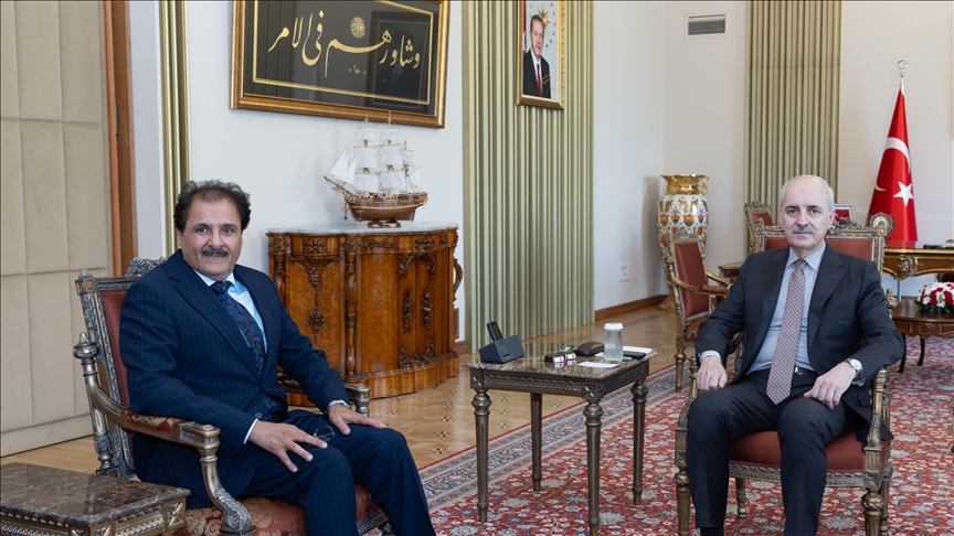 رئيس البرلمان التركي يلتقي سفير الكويت بأنقرة