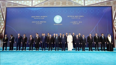Президент Турции принимает участие в саммите ШОС в Астане