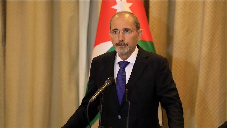 الأردن يحذر من “التصعيد” بالمنطقة في حال استمر العدوان على غزة