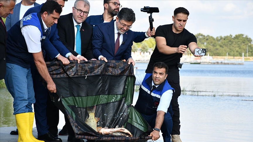 Bilecik'te birçok etkinliği içinde barındıran "Gölpark Fest" başladı
