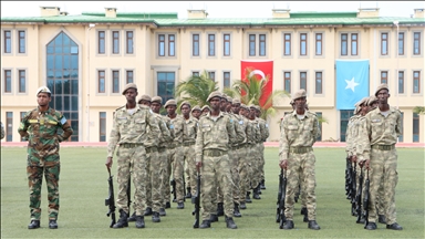 دربتهم تركيا.. ضباط الجيش الصومالي يبدؤون مهامهم