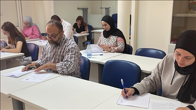 Lübnan'daki Türkoloji bölümü öğrencileri hem Türkçeyi hem Türk kültürünü öğreniyor