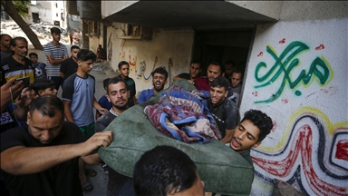 Nueve miembros de una familia son asesinadas en ataque de Israel contra casa en el centro de Gaza